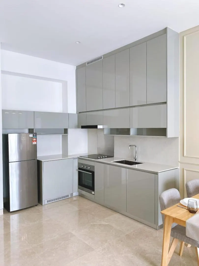 Sunset Infinity Escape Apartment At Lucentia Residence Куала-Лумпур