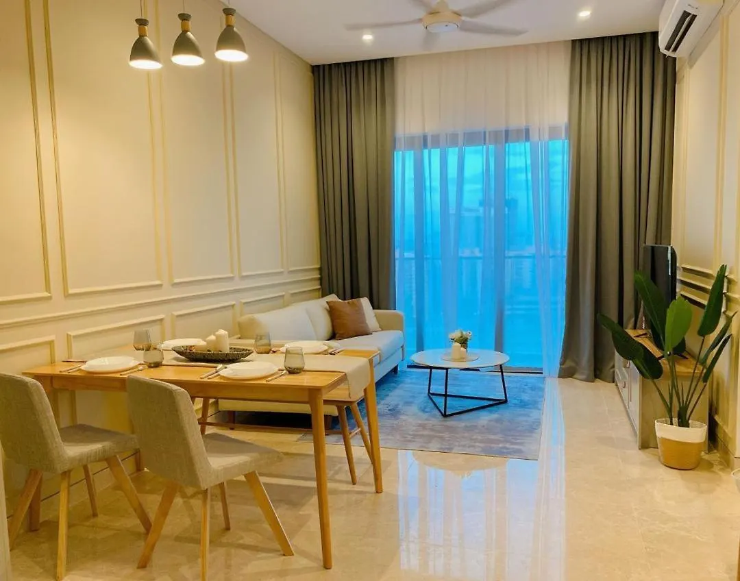 Sunset Infinity Escape Apartment At Lucentia Residence Куала-Лумпур 0*,  Малайзия