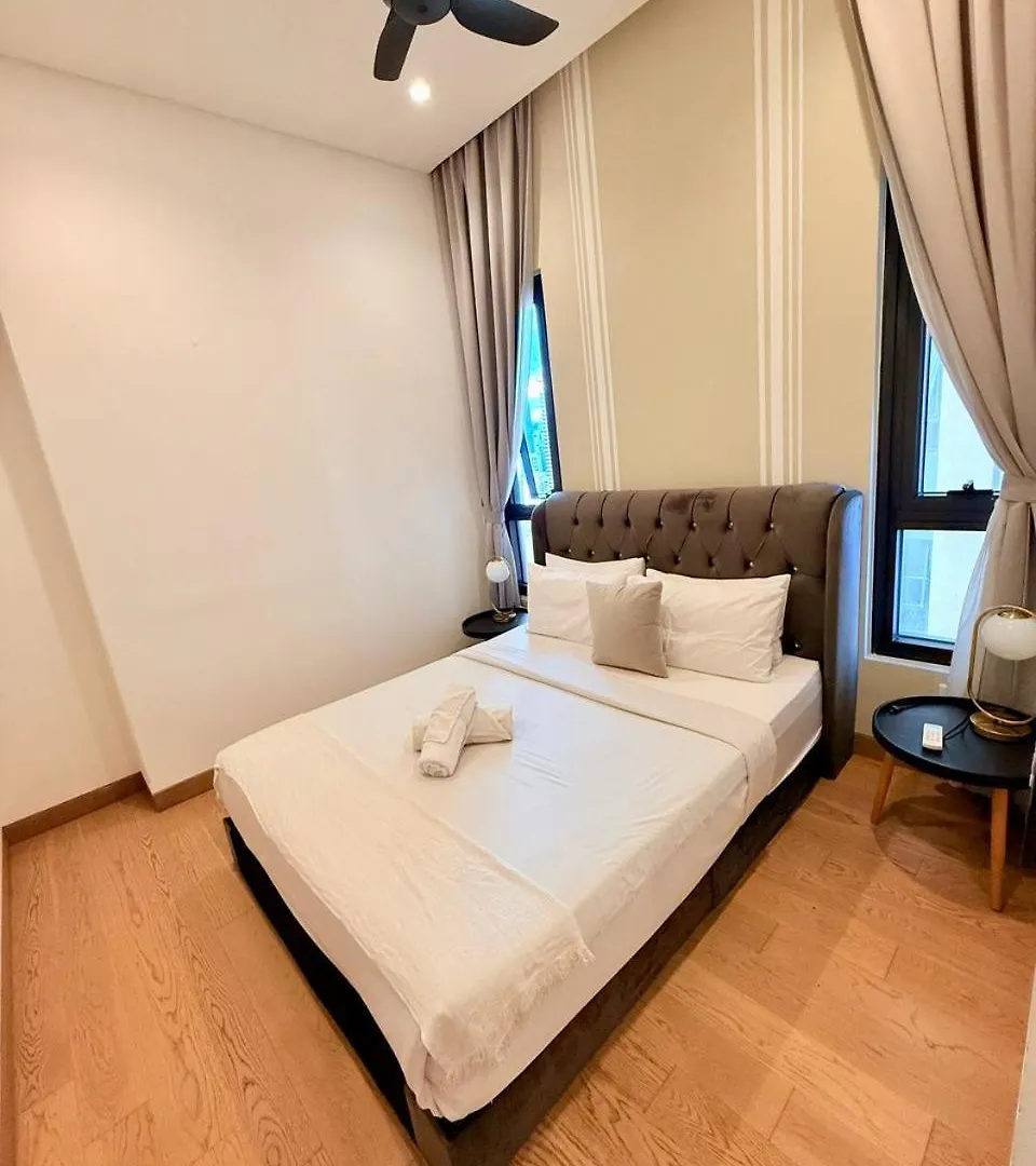 Sunset Infinity Escape Apartment At Lucentia Residence Куала-Лумпур