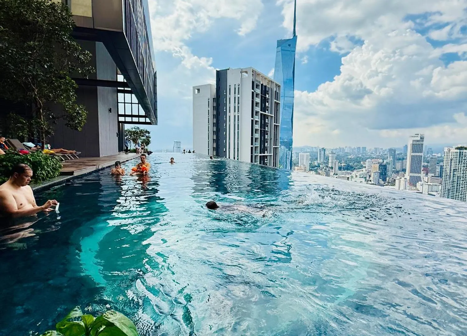 Sunset Infinity Escape Apartment At Lucentia Residence Kuala Lumpur