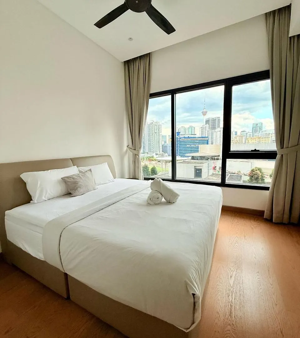 Sunset Infinity Escape Apartment At Lucentia Residence Kuala Lumpur