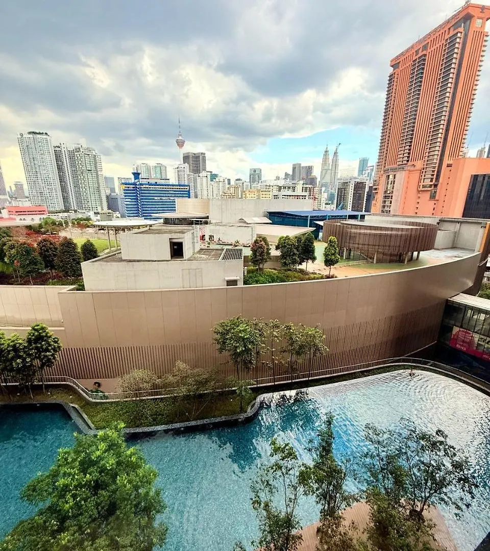 Sunset Infinity Escape Apartment At Lucentia Residence Kuala Lumpur