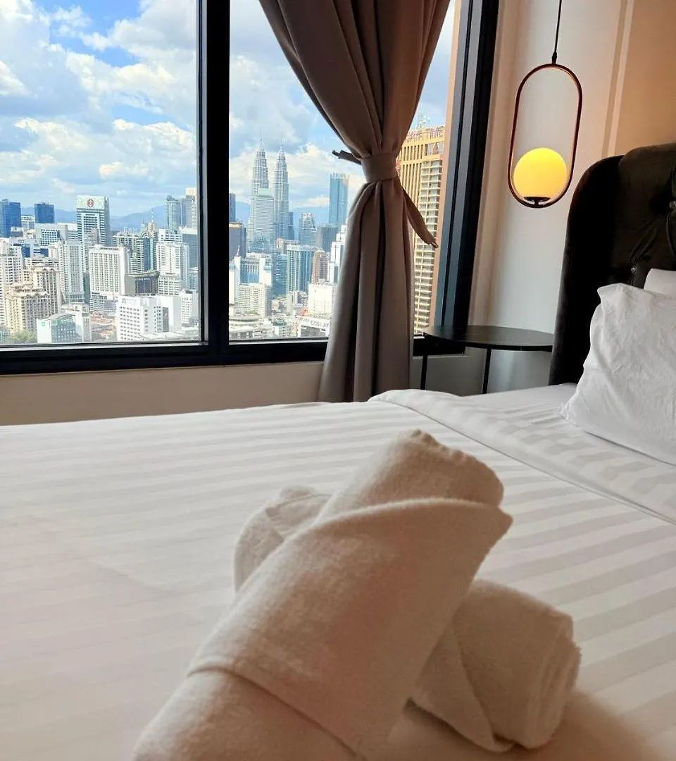 Sunset Infinity Escape Apartment At Lucentia Residence Kuala Lumpur