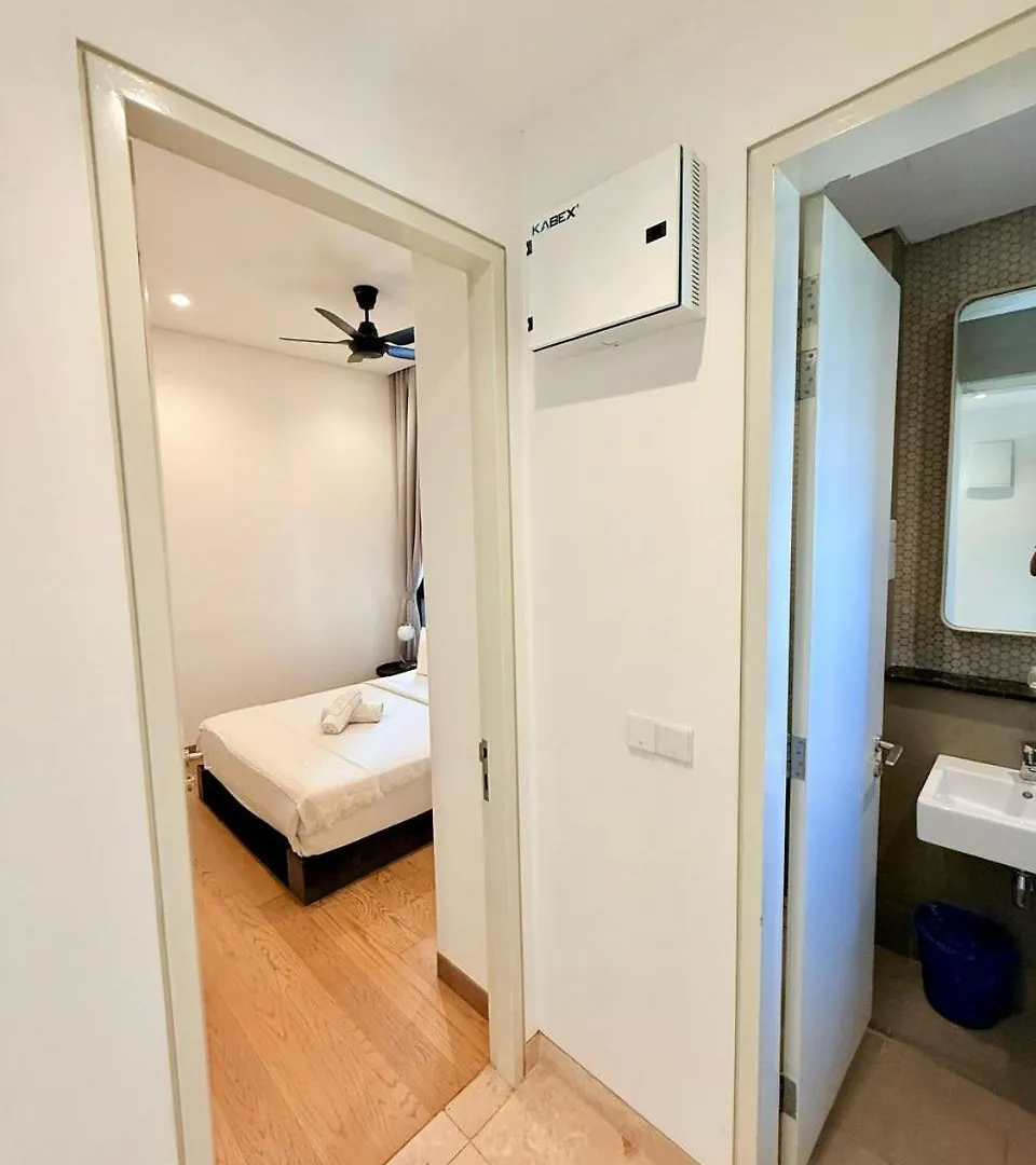 Sunset Infinity Escape Apartment At Lucentia Residence Kuala Lumpur
